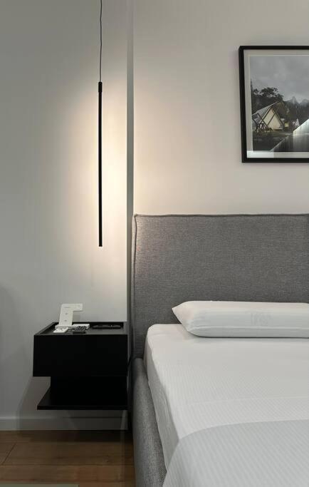 Elegant Studio - Tirana City Center Ngoại thất bức ảnh